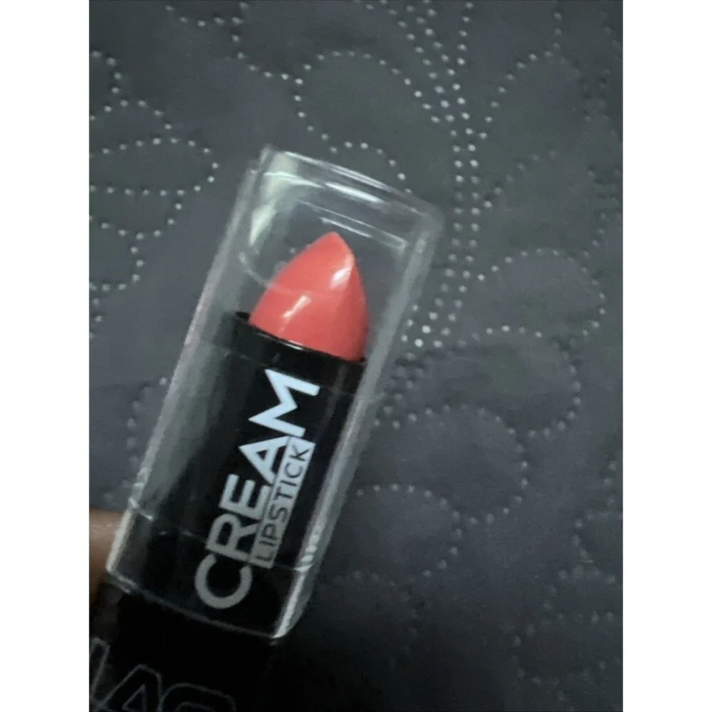 L.A.Colors colors cream